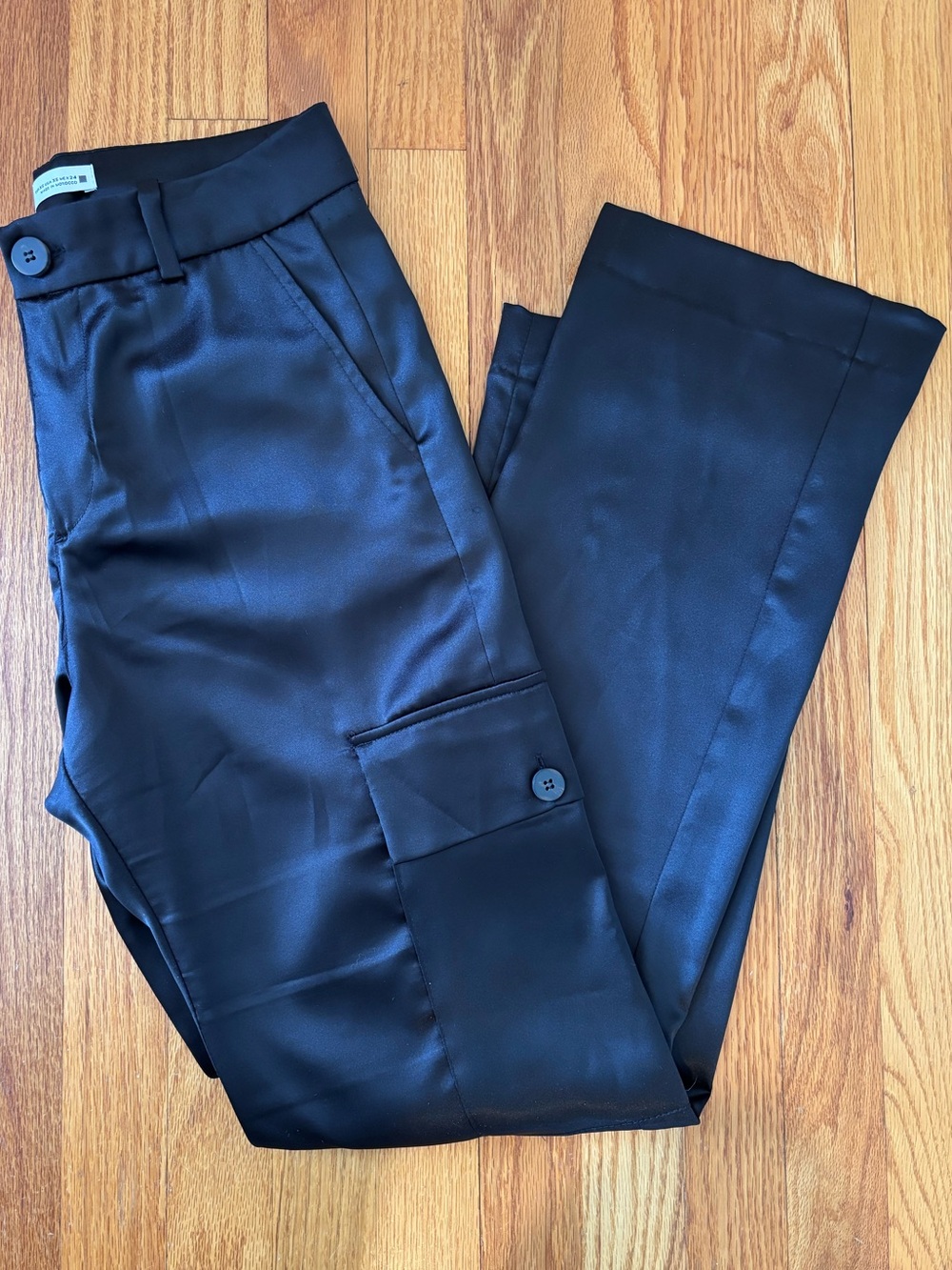 Zara Women’s Black Satin Cargo Pants